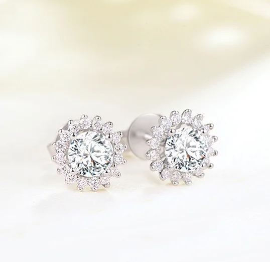 Модные ювелирные изделия 2021 синтетический бриллиант 1ct 2ct Earstuds 925 стерлингового серебра шпильки набор серьги в виде цветов