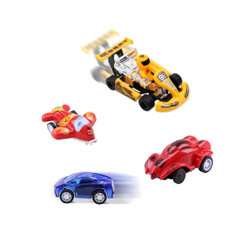 Игрушечный автомобиль