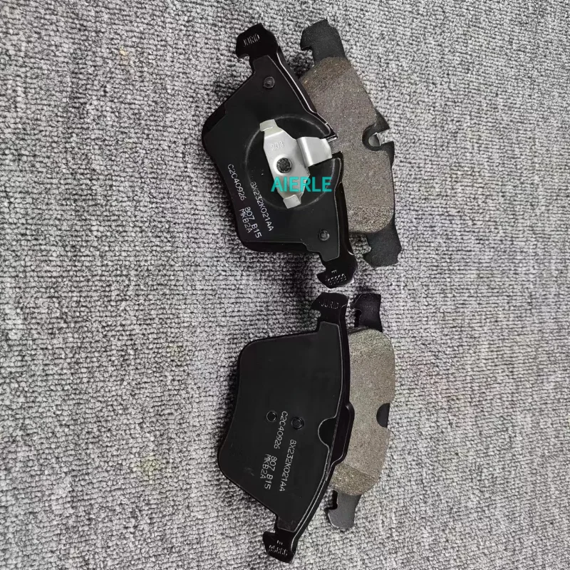 C2C40926 Front Brake Pad For for Jaguar XF XJ Auto Parts Auto Brake System C2C35440 C2C27291 C2C36974 C2Z14096