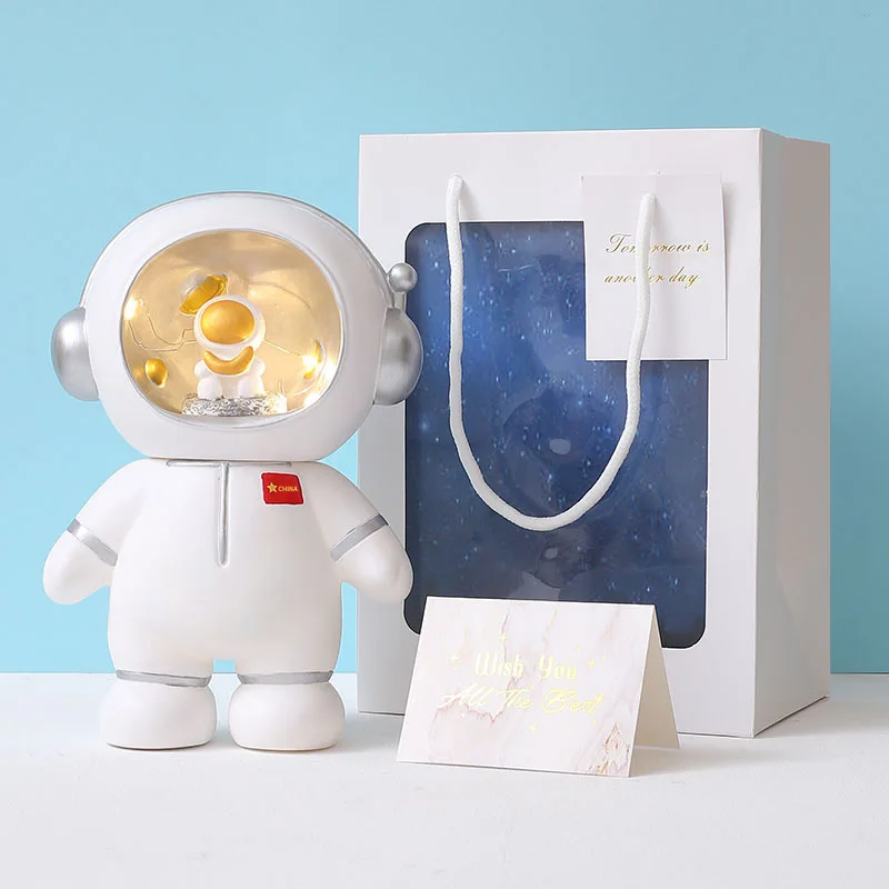 Hot sale new product Astronaut Lamp Decoration gift Saving pot for boyfriend birthday gift kids indoor lighting home decoration
