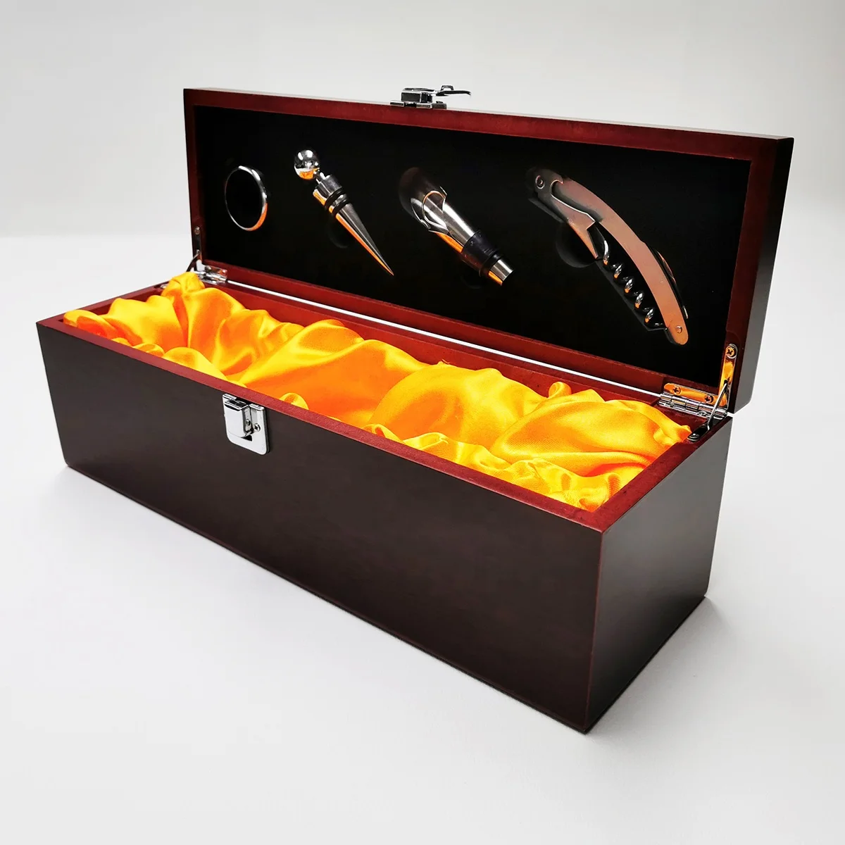 Custom red wooden satin inlay wine bottles packing boxes