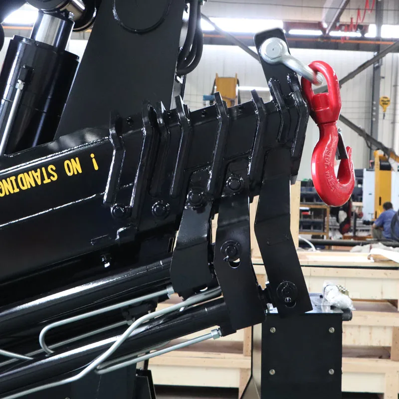 Competitive Price Small 10 Ton Hydraulic Folding Boom Ship Workboat Vessel 10~25 Ton Marine Deck Crane