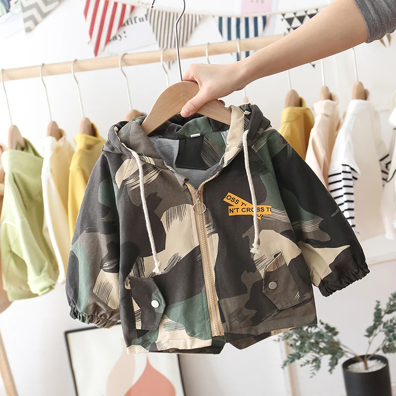 Весенне-осенние высококачественные куртки и пальто, детское пальто с длинным рукавом детская верхняя одежда; Камуфляжная куртка От 1 до 3 лет Одежда для маленьких мальчиков куртка с застежкой-молнией
