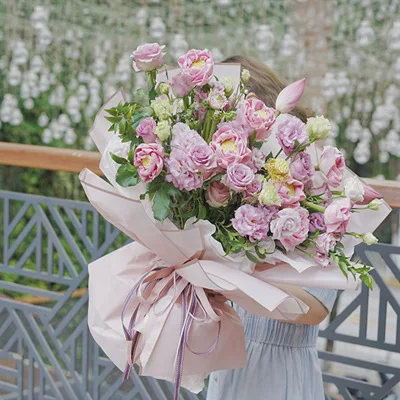 HOT SALE LONGSUN Golden Edge Wholesale Plastic Korean Bouquet Wrapping Paper Custom Flower Wrapping Paper Waterproof