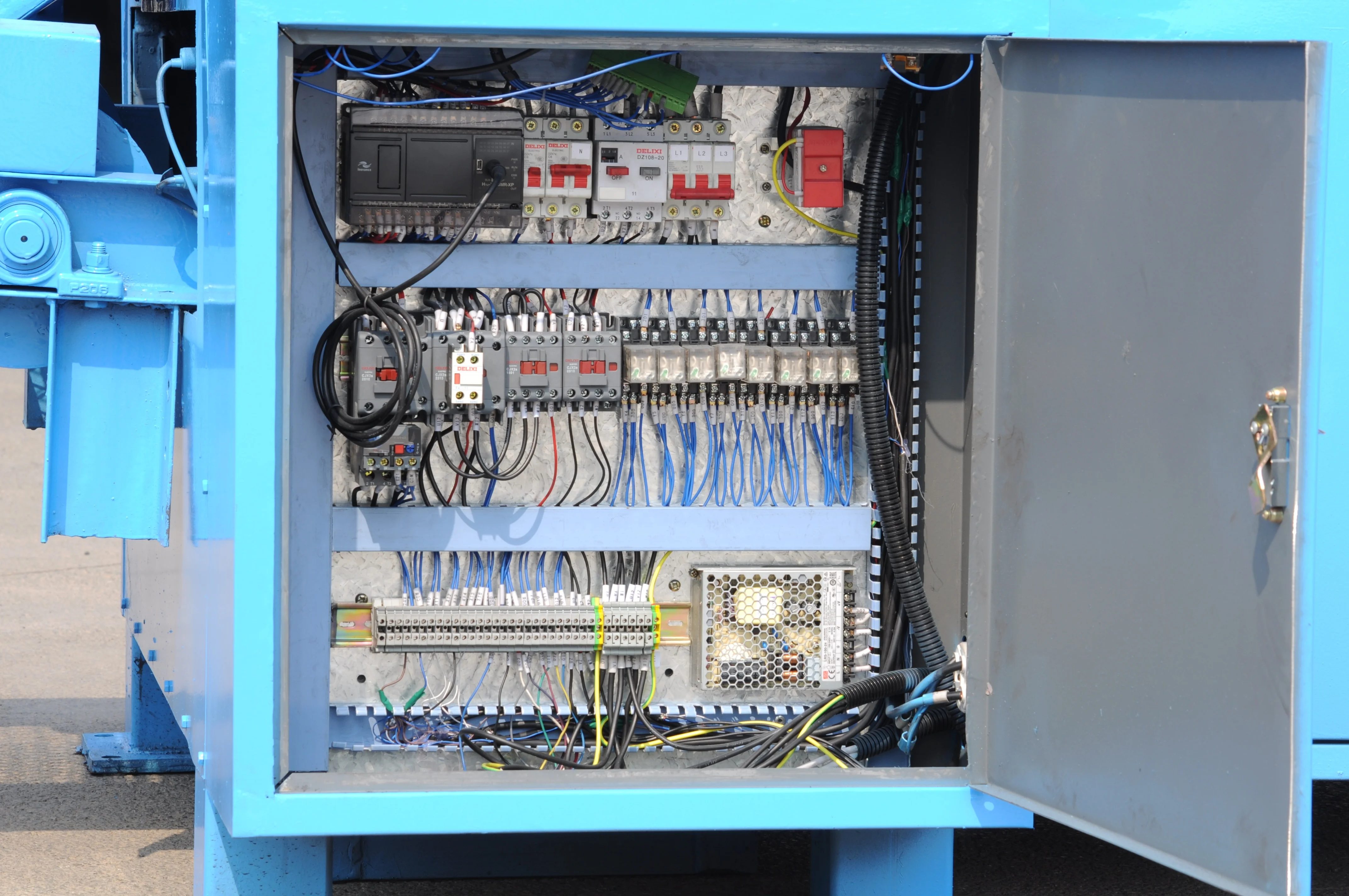 Philippines Price Manual Small Scale Coconut Shell Bamboo Coal Mold Press Making Shisha Charcoal Briquettes Machines