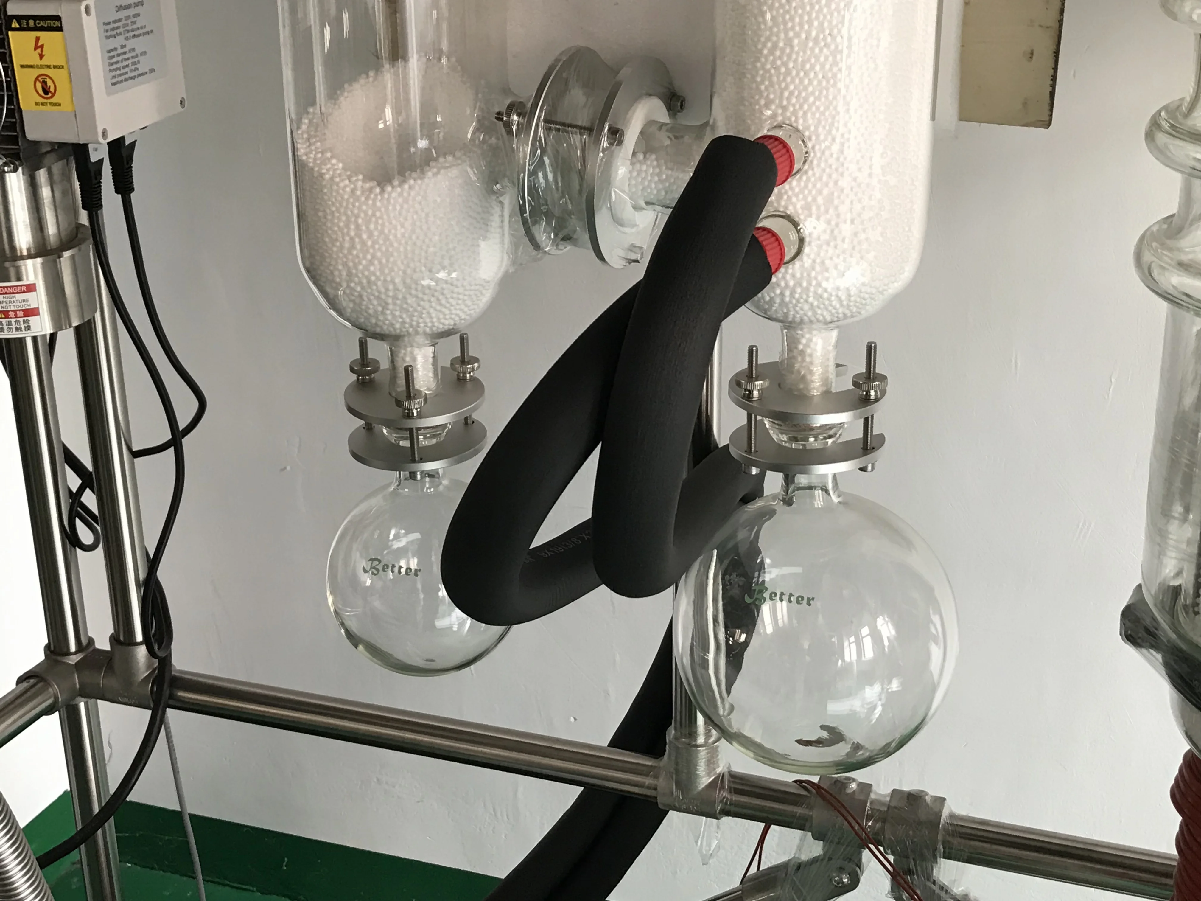 Short Path Fractional Distillation Yields Working Principle