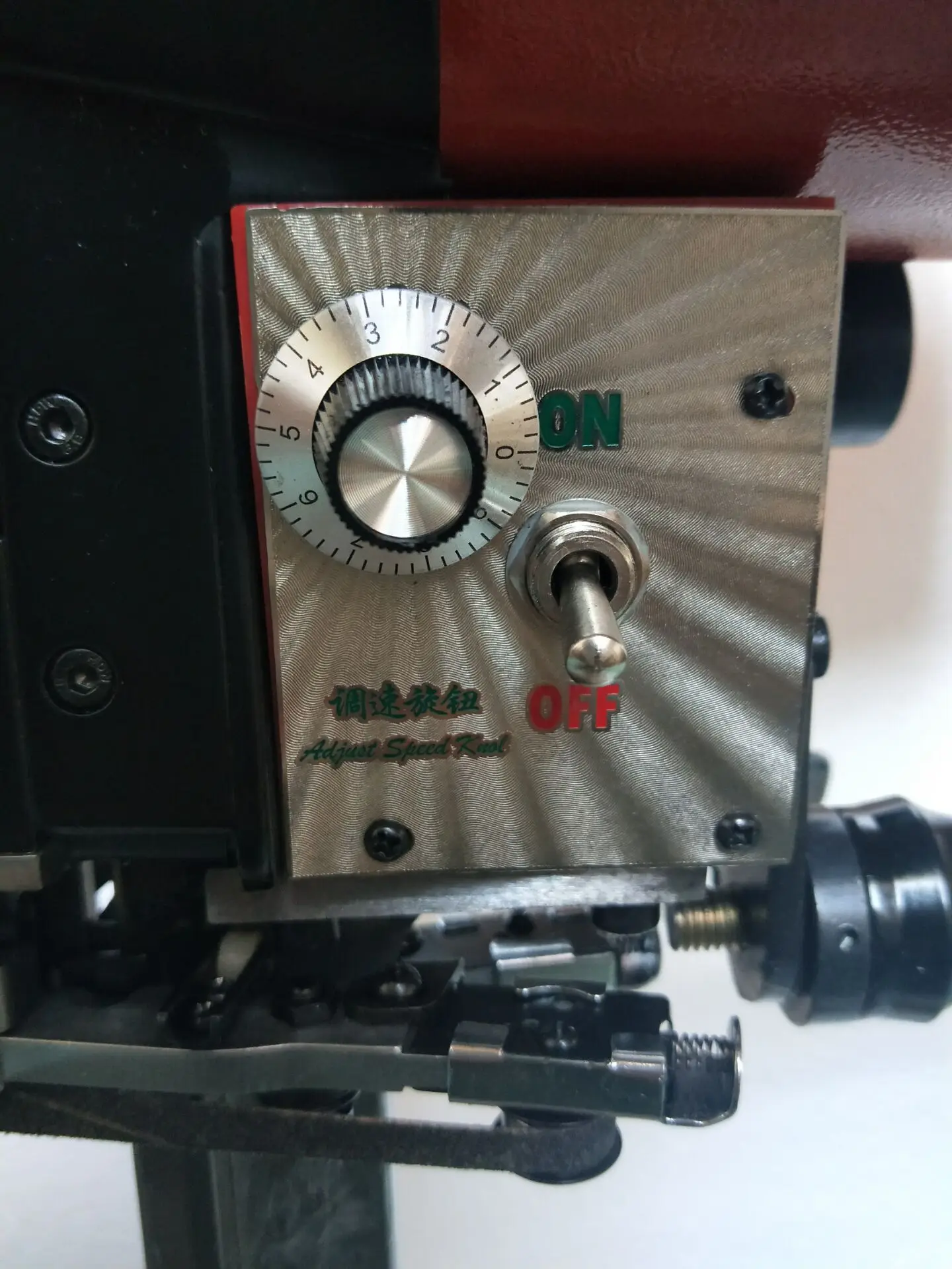 Servo type cloth cutting machine / Computerized Straight knife auto sharpening FABRIC cutting machine CZD-988, 1600W, 8inch