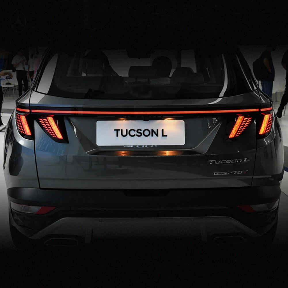 Led runs through the tail lights, rear tail lights with low configuration and high configuration for HYUNDAI 21 tucson L