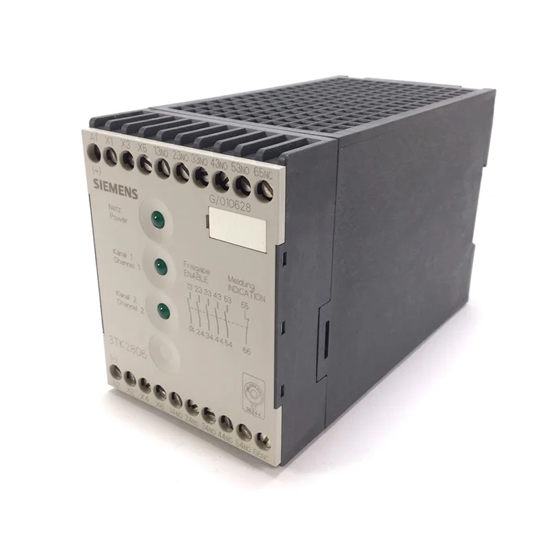 100% Original Industrial Control PLC Sirius Safety Relay With Relay Enable Circuits  24 V DC 3TK2827-2BB40