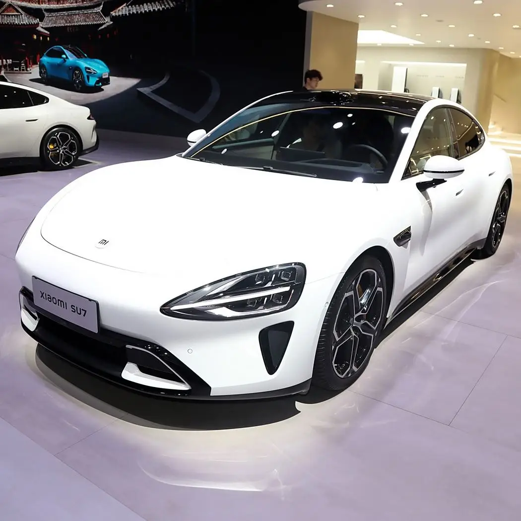 Xiao Mi SU7 MAX Electric Sedan Car 2024 New Beijing Electric Vehicle in Stock Deposit Xiaomis SU7