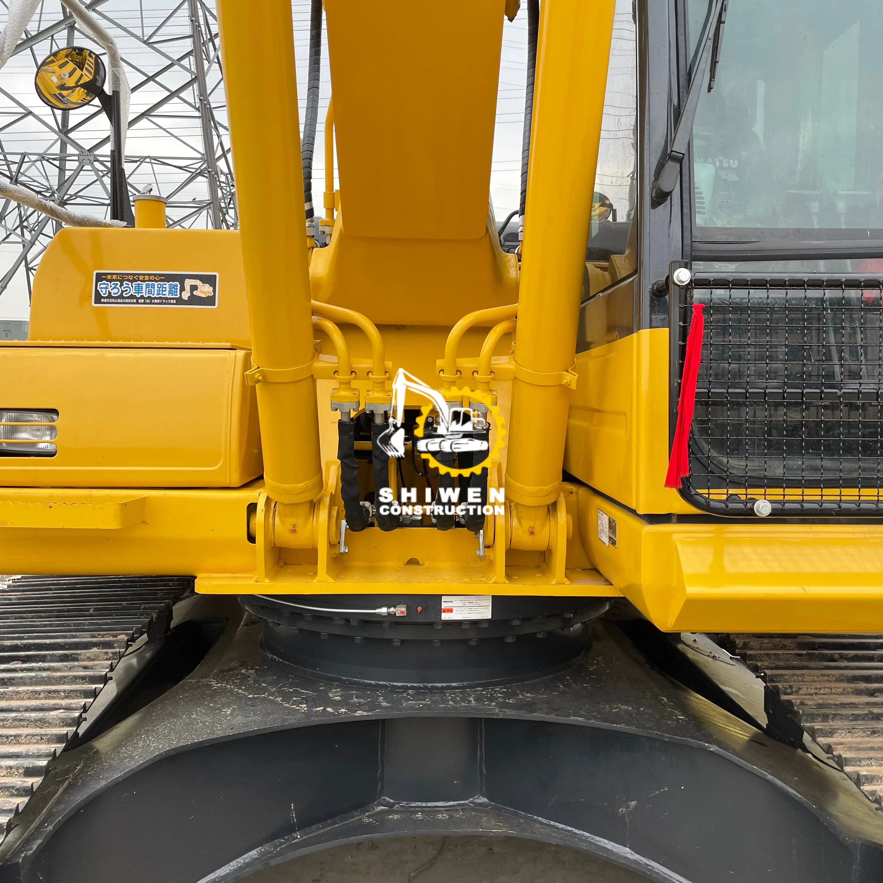 Komatsu PC 200 excavator, second hand excavator original Japan used Komatsu crawler excavator, Komatsu PC200-8 PC200-8N1 PC240