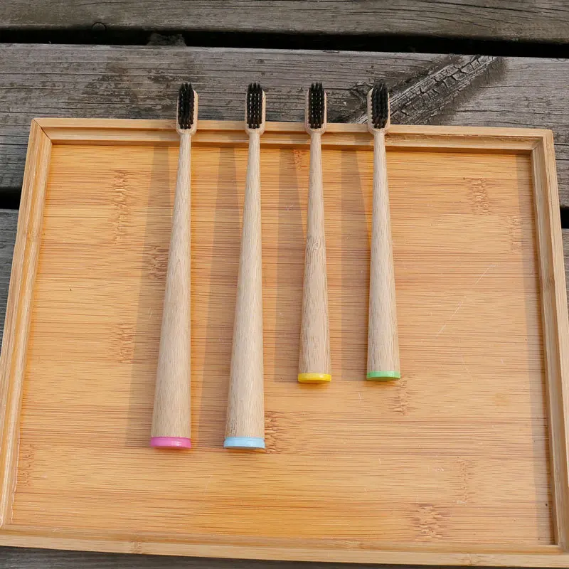 Индивидуальная фирменная биоразлагаемая бамбуковая зубная щетка с древесным углем для очистки