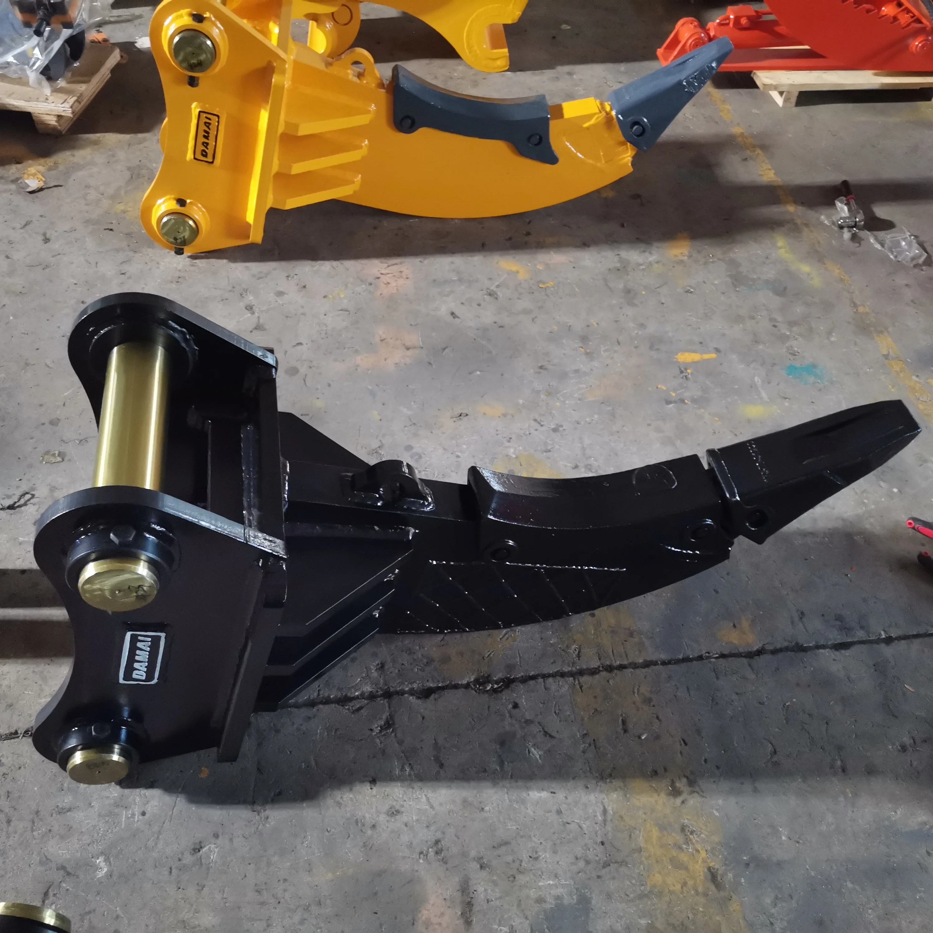 Yantai Factory Single Tooth Ripper Excavator With D85/Deawoo 150 teeth