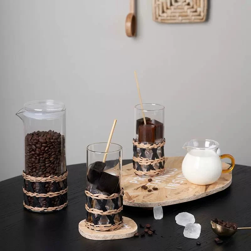 New Design Coffee Glass Cup Set Luxury Coffee Glass Jug Eco-friendly Sparkling Glass Cup with Wrapping Seagrass Wicker