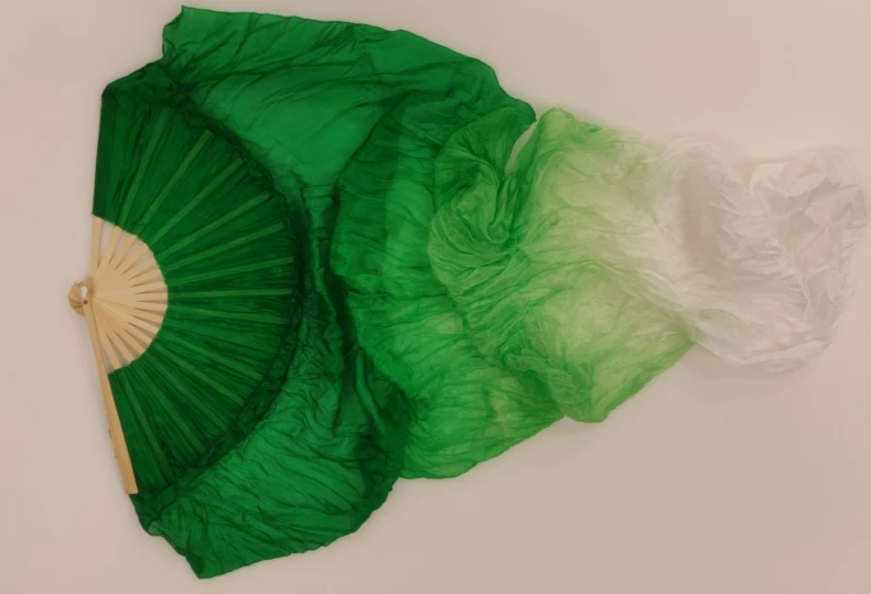 Green light green white1.jpg