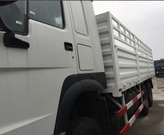 Sinotruk HOWO EURO2 Cargo Van Truck 10 Wheels A7 Lorry Goods Transport Truck