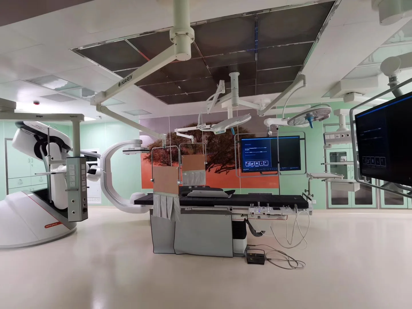 
HUAREN CE DSA intervention operation room X Radiation protective overhead suspension shield 