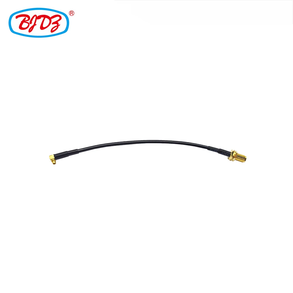Factory supply MMCX male plug right angle 90 degree to SMA female bulkhead for RG174 rf coaxial Pigtail Jumper extension cable