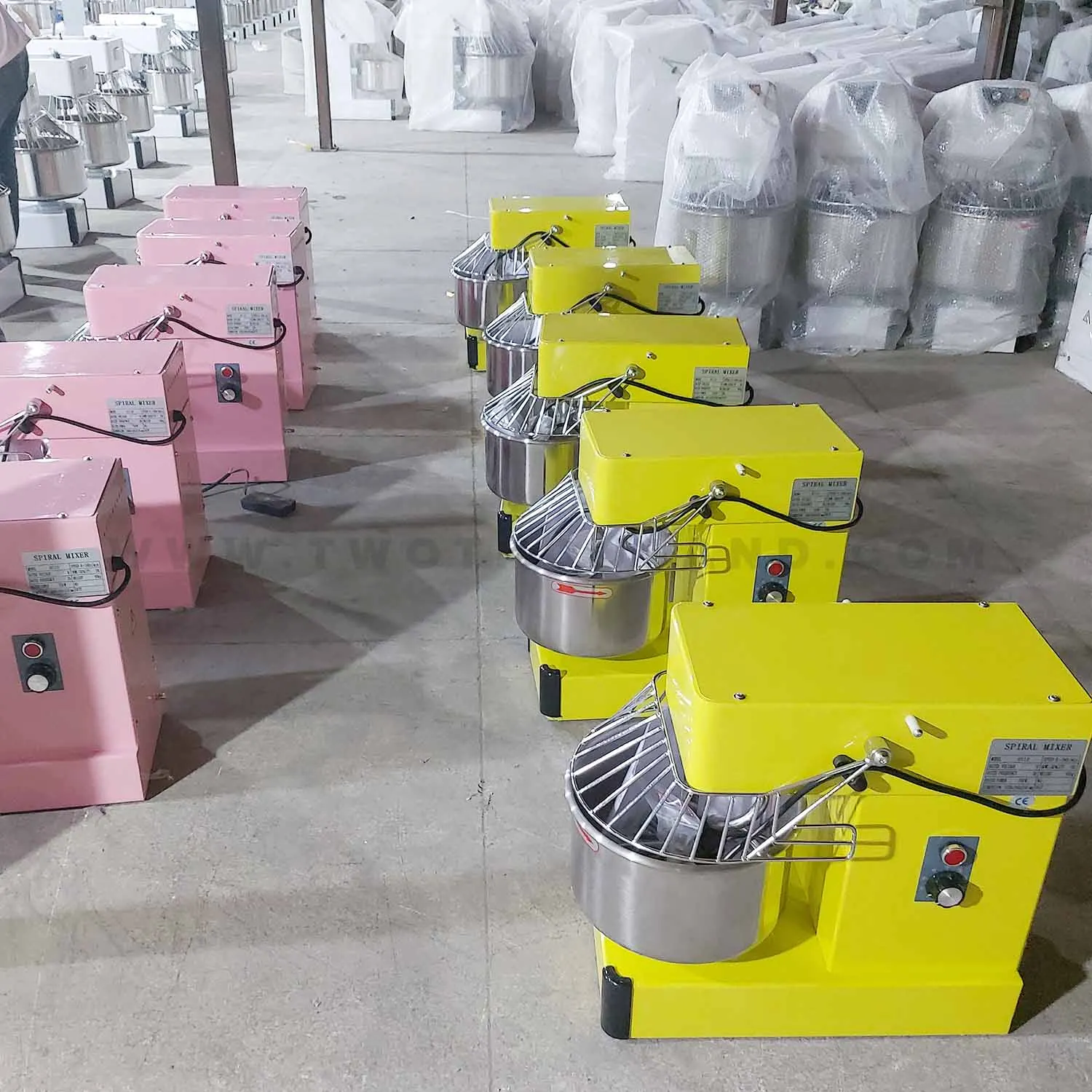 10 Liters Painted Body Commercial Spiral Dough Kneader Machine HS10F