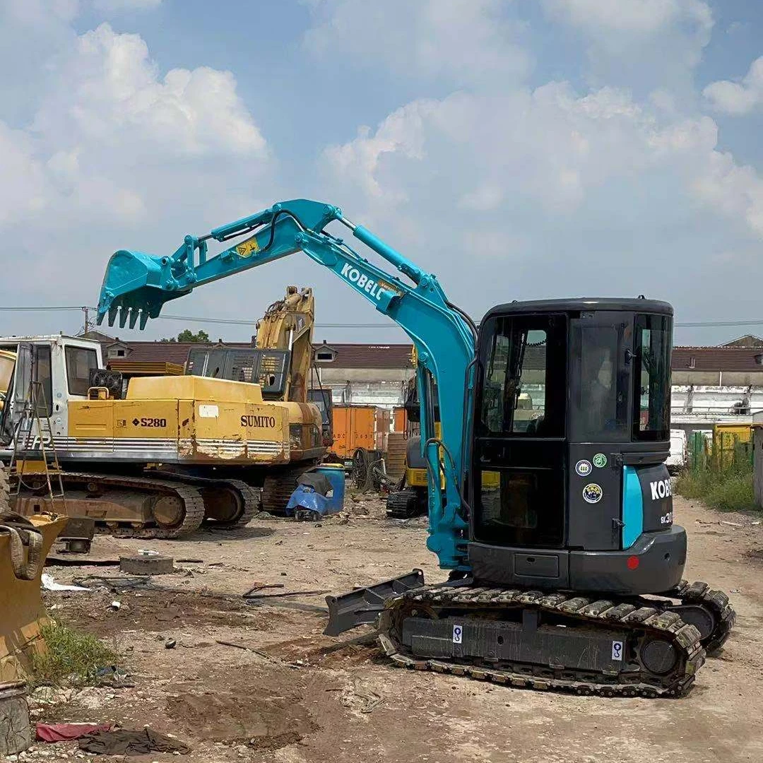 Used Kobelco SK30/SK40/SK50/SK70 3 ton 4 ton 5 ton 7 ton Small Excavator With Tilt Bucket