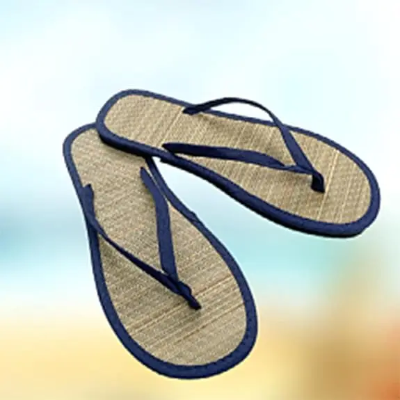 Men and women slippers hand woven seagrass straw flip-flops lightweight flat sandals high quality