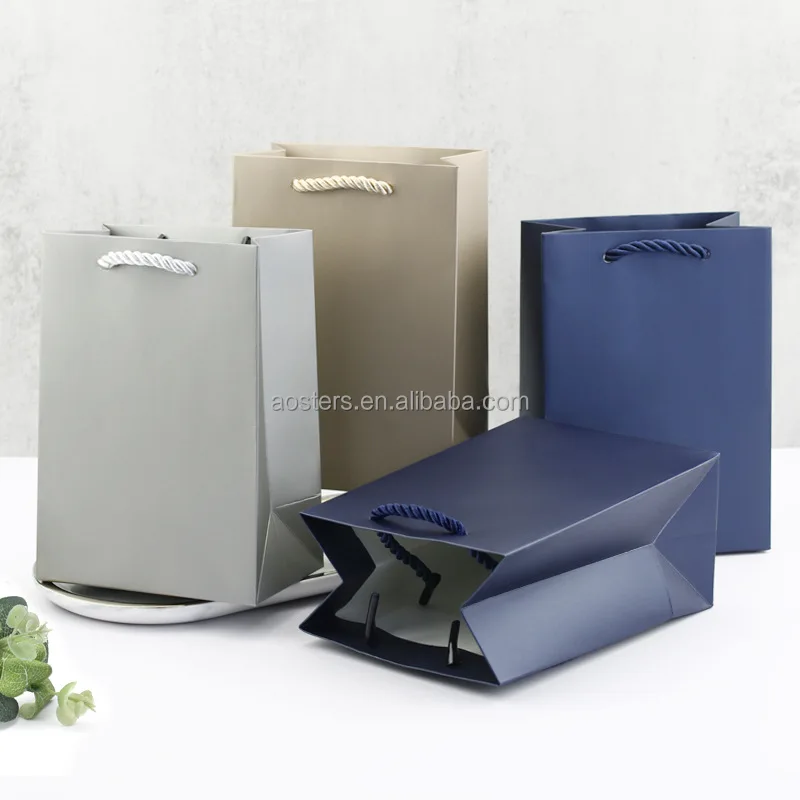 Custom size wholesale gift bag manufacturers white gift kraft paper shopping bags with logo with handle for business