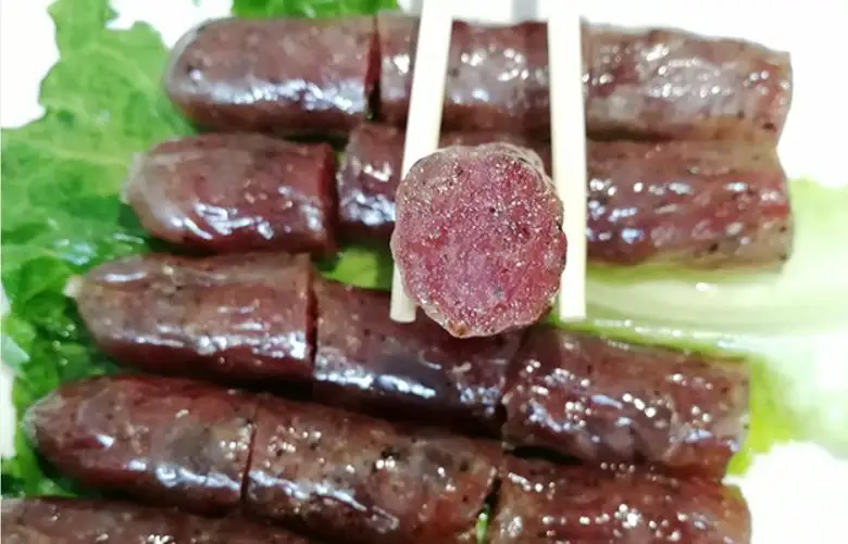 Best Price Salty Pickled Sausage Black Pepper Pork Sausage For Food With High Quality