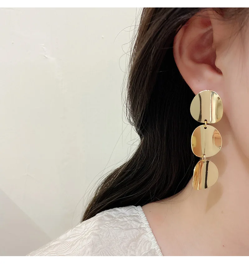  S925 silver needle female Design Earrings personalized European and American exaggerated sequins