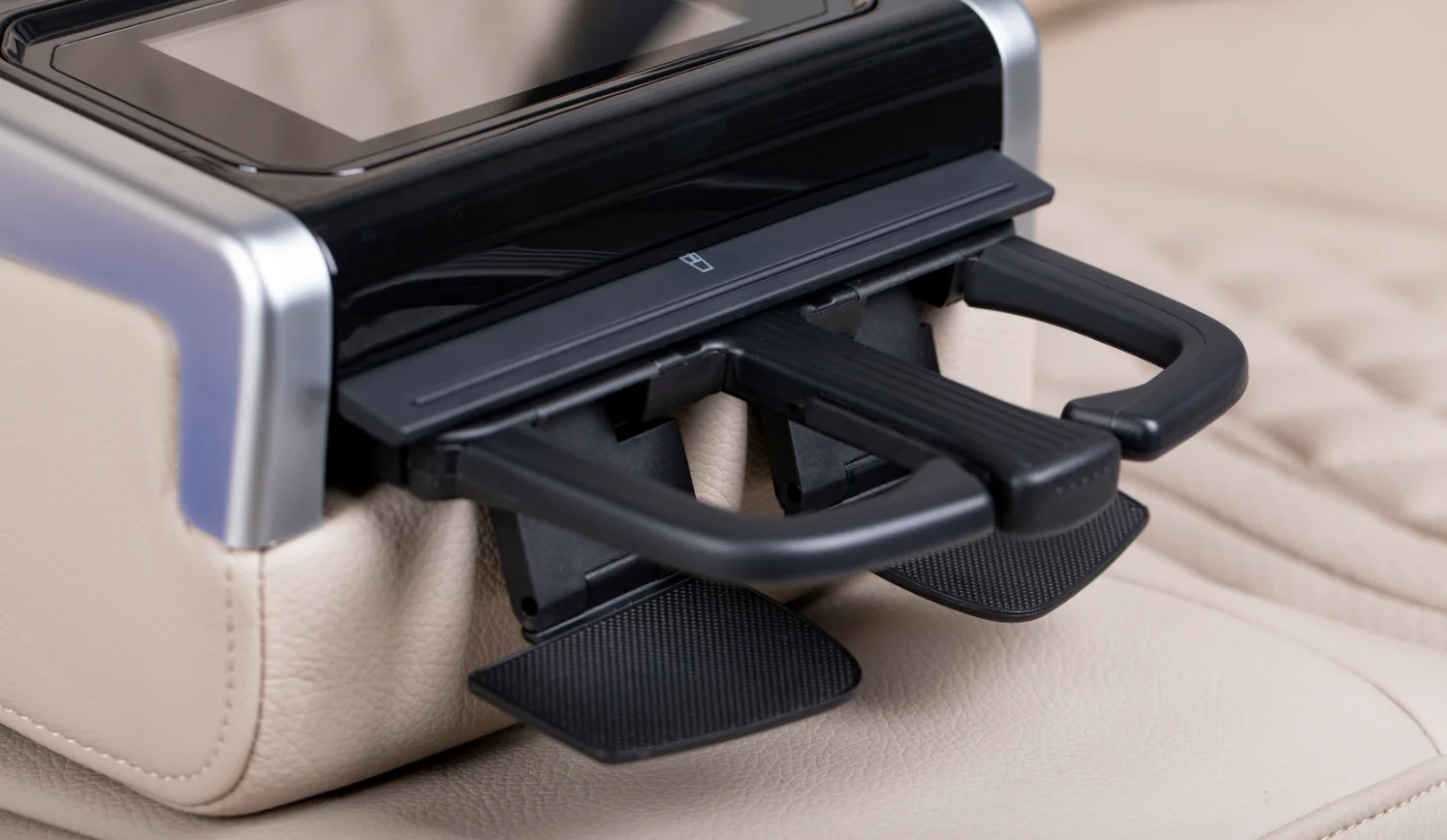 HB 2023 luxury car Seat with touch screen for  Vito/V-class/Metris/Sprinter/Hiace