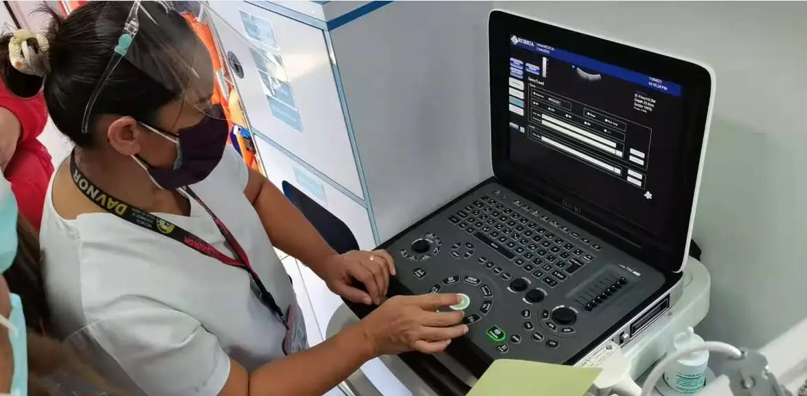 medical ultrasound instruments RUIHUA DU8-M1 model with two probe connectors Laptop Doppler Ultrasound  Echo Machine