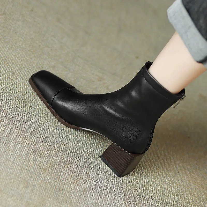 Wholesale Hot Sale High Quality Fashion Winter Low Heel Platform Ankle Boots Women