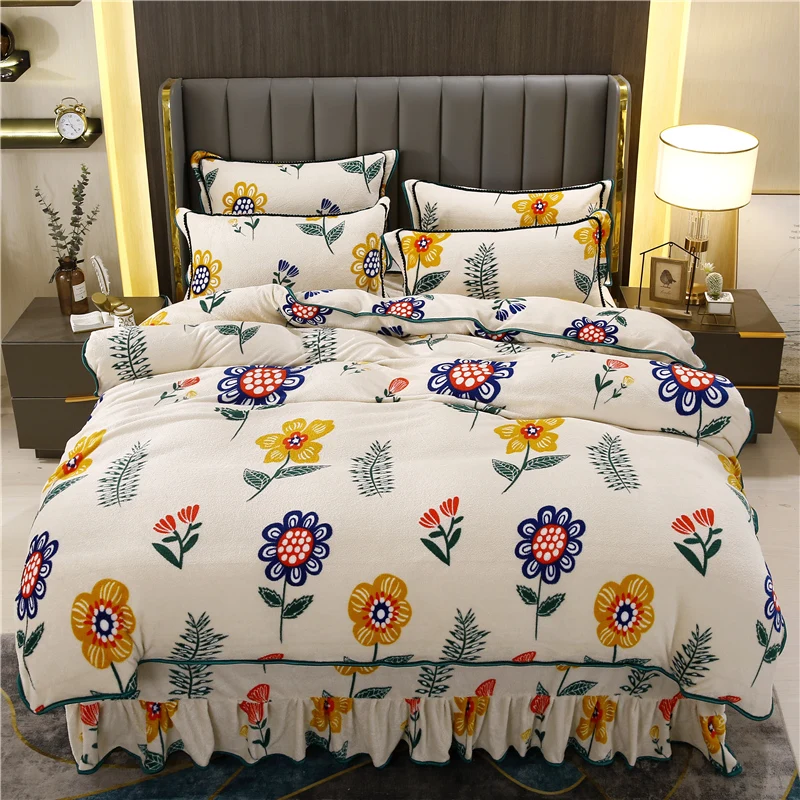 Winter warm printed thick coral flannel comforter sheet bed cover velvet bedding duvet cover bed skirt four-piece sets