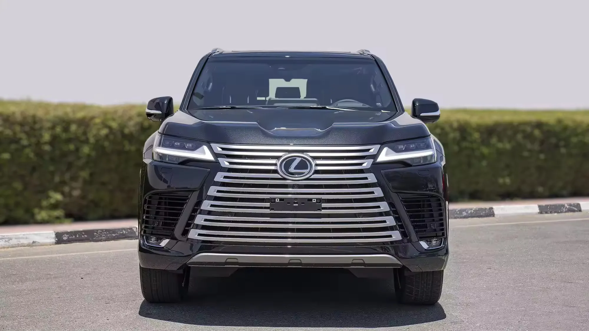 Лучшая цена для довольно подержанного FOR-LEXUS LX600 ASHWOOD EDITION 3 5 P