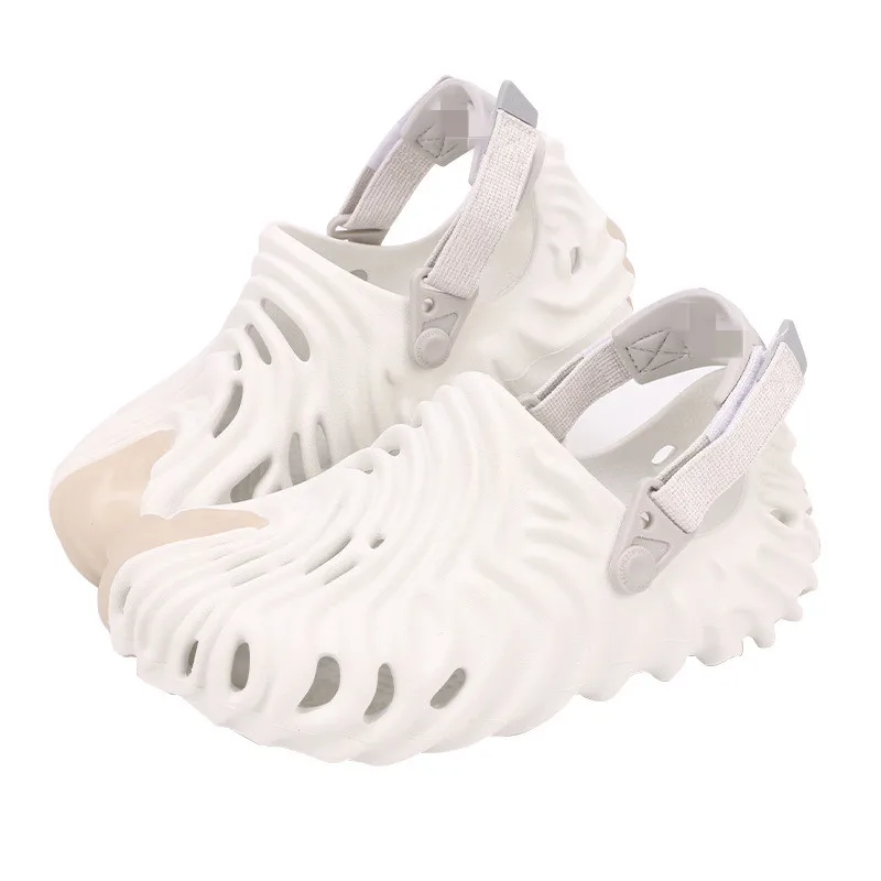 2022 Summer sandal pair beach shoes hollowed out fashion casual soft bottom breathable cool slippers