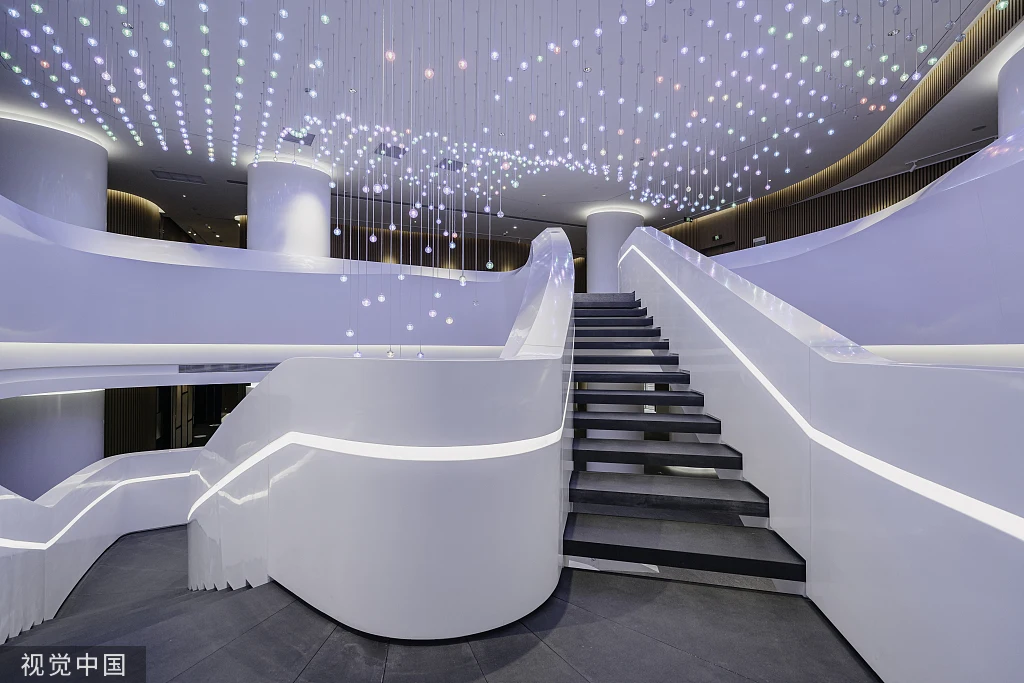 BRIGHT Fancy White Strip lights dmx Monochrome light tracking 2835 Pixel Digital Office LED Strip light