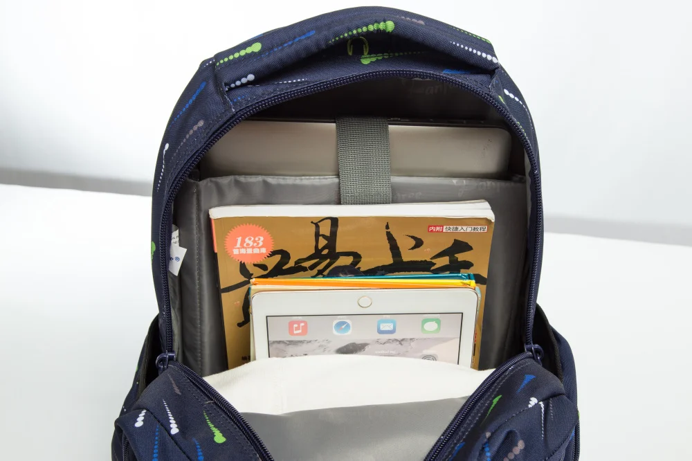 Outdoor New Business Laptop Backpack Travel Bag With USB Charging Port