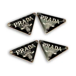 Ready to ship  high quality brand metal logo/custom design metal tag for bags and beanies