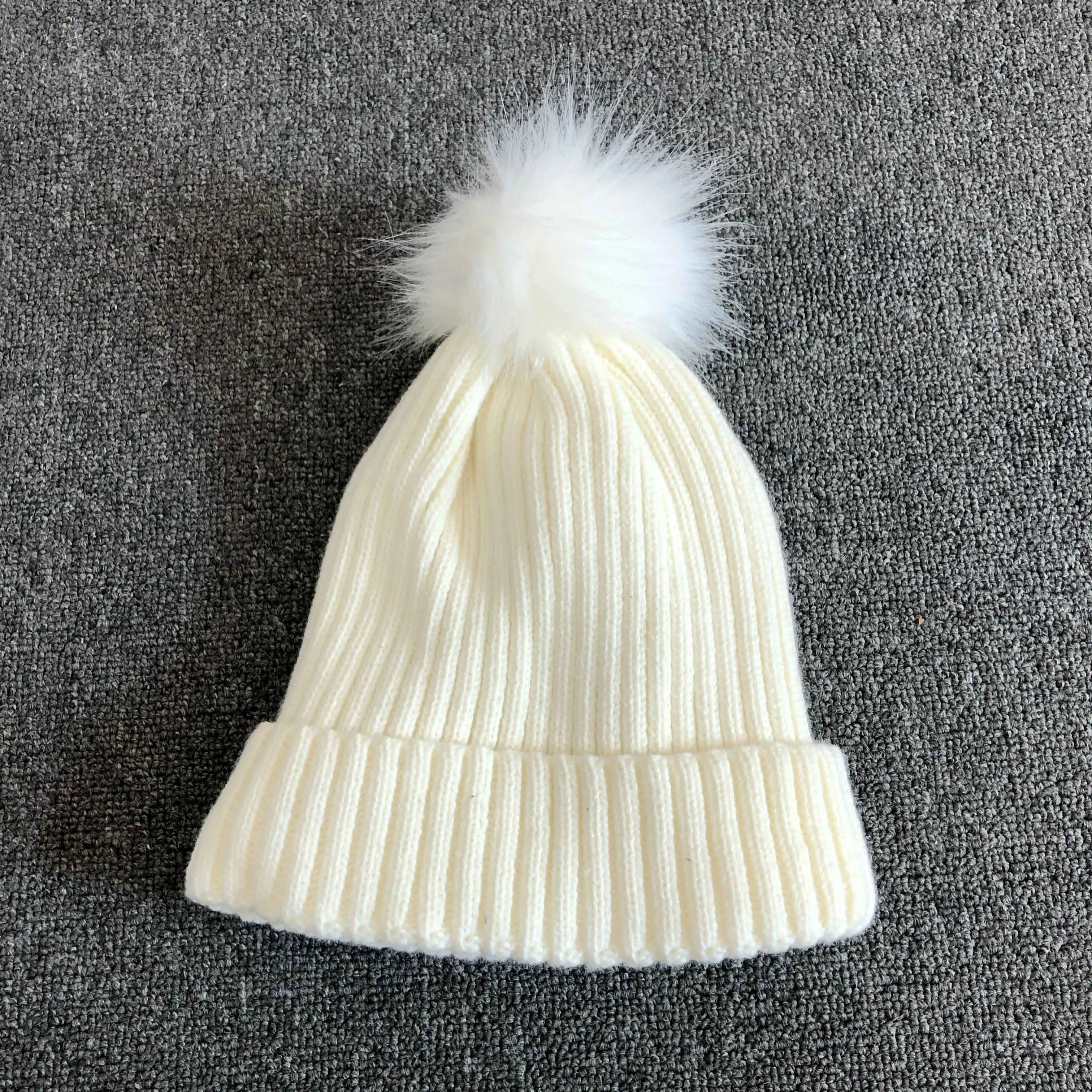 Villus Custom funny jacquard pattern children earflap winter hat kids beanies hat with  knitted pom