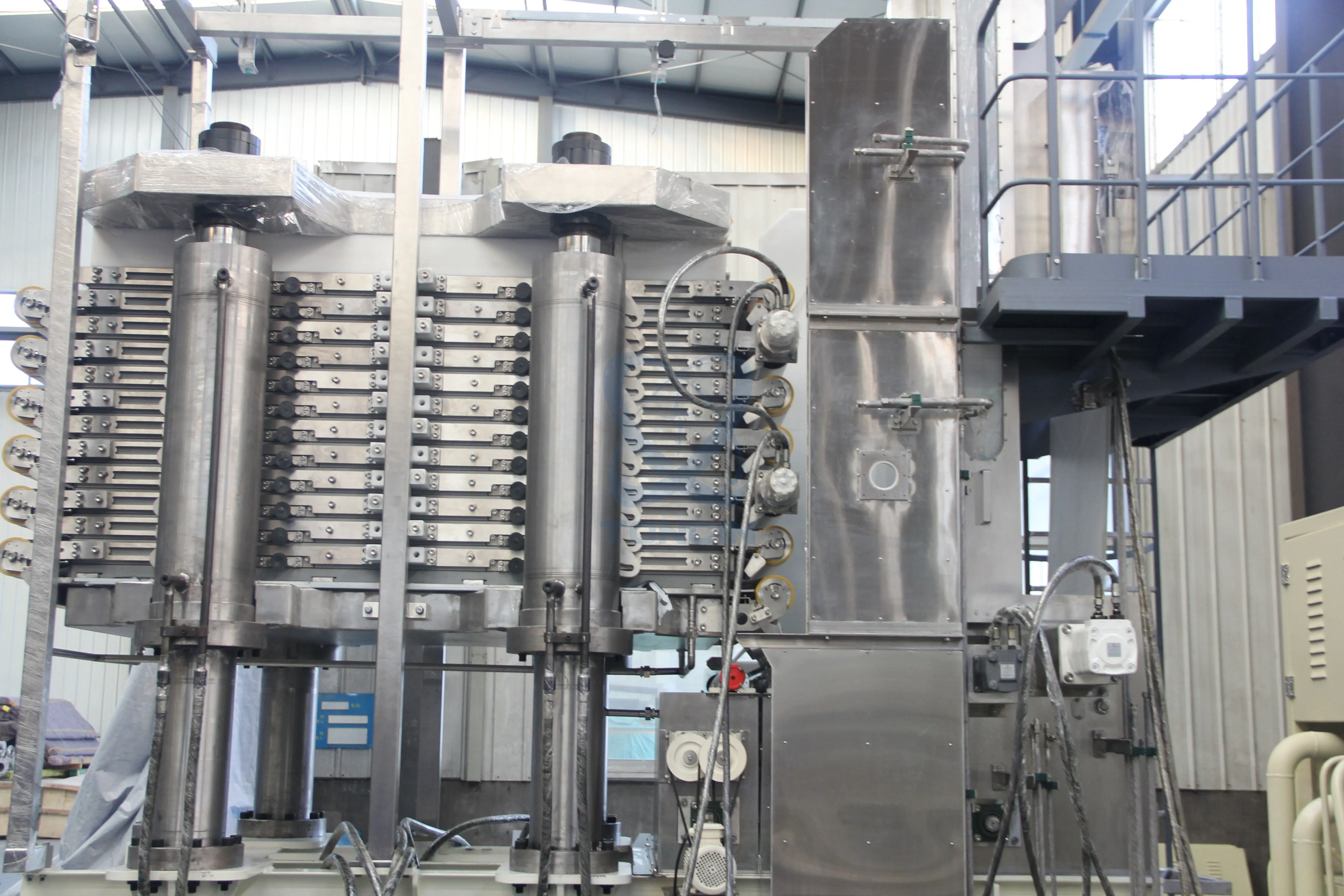 Toncin Vertical Tower Automatic Press Filter for Metallurgy Solid-liquid Separation Equipment