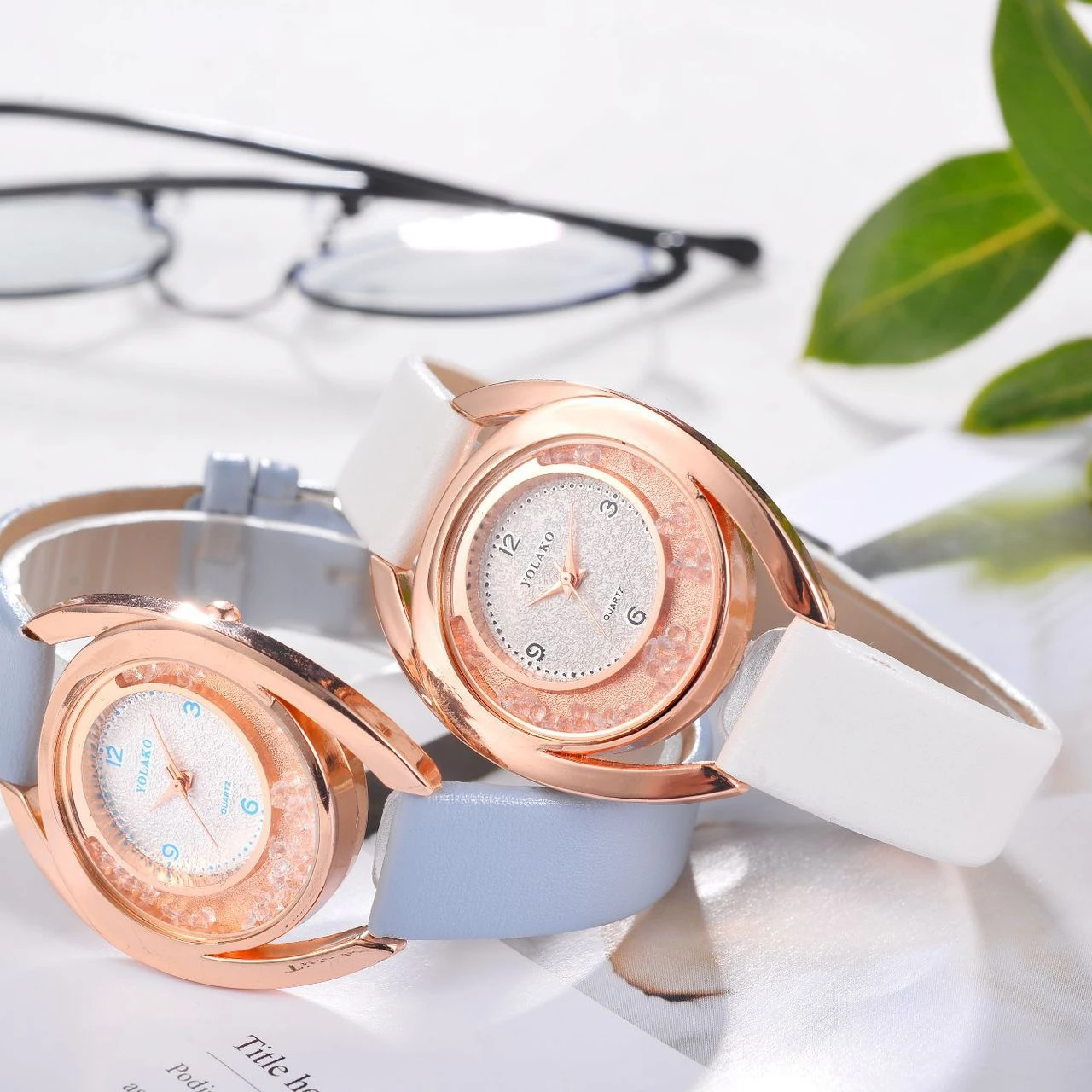 
Luxury Brand Women Starry Sky Dial Casual Watch Fashion Simple Style Leather Quartz Ladies Wristwatch For Gift 