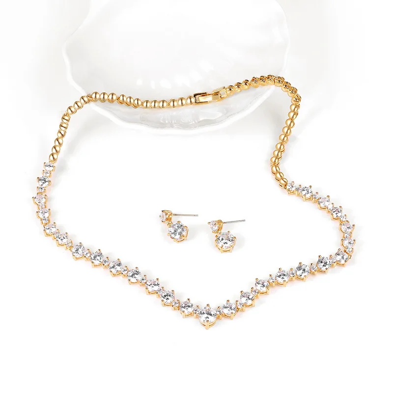 
WeimanJewelry Elegant Round Cut Cubic Zirconia CZ Crystal Necklace Earrings Wedding Bridal Jewelry Set 
