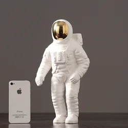 Custom Resin Creative Resin Modern Astronaut Phone Holder
