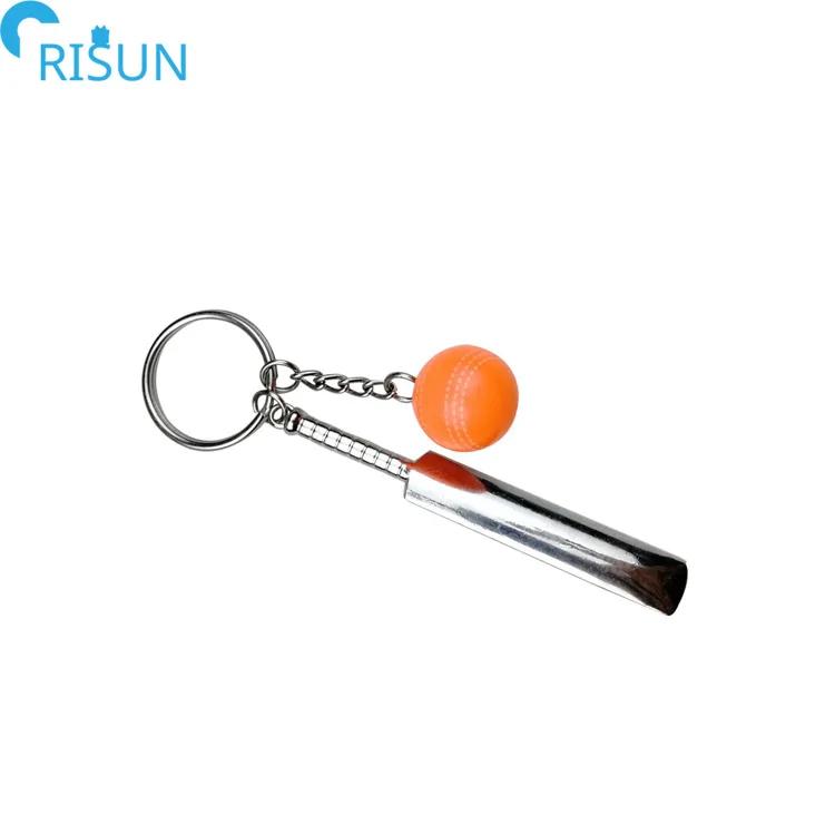 Wholesale Mini Cricket Keychain Customized Logo 3d Metal Cricket Bat Ball Key Chain Keyring Promotional Accessories
