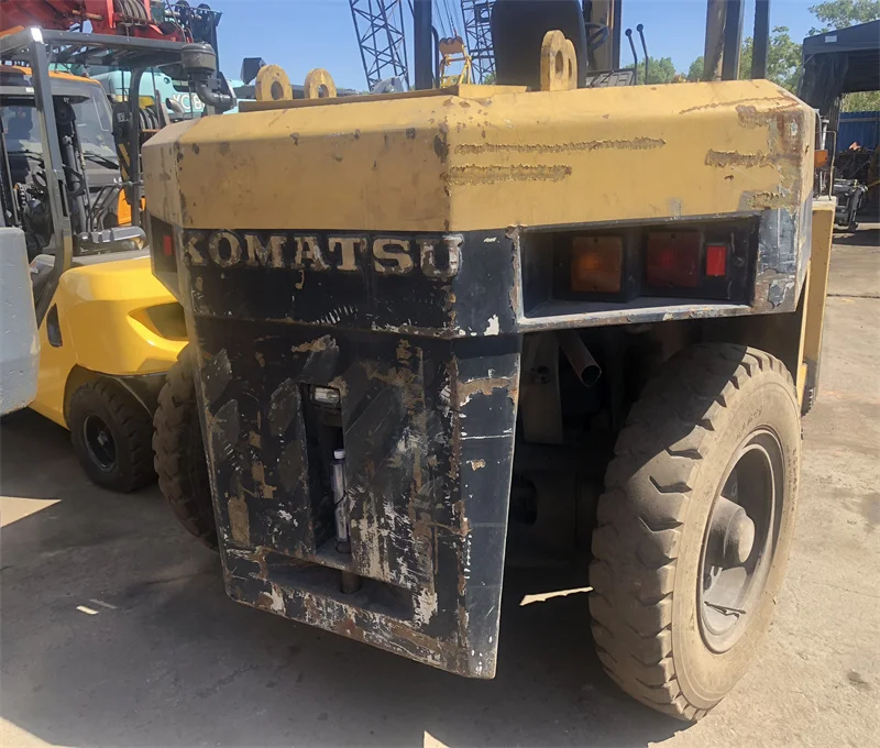 New stock used Japanese forklift Komatsu FD100 Original components low working hours