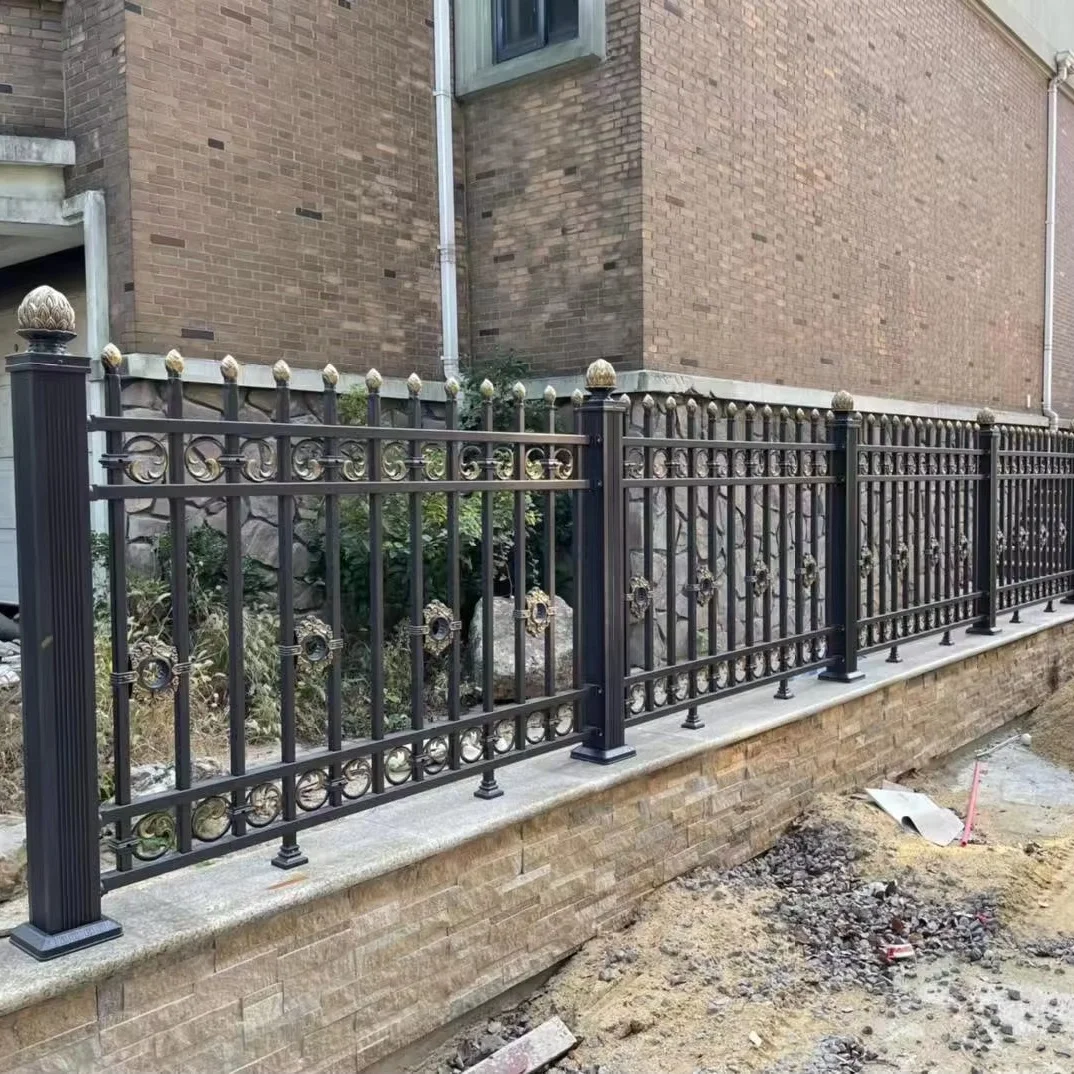 Outdoor Security Aluminum Garden Fence Panels Cheap DIY Wood 3D Model Welded Weave Technique Balconies Houses WPC Farms Wires