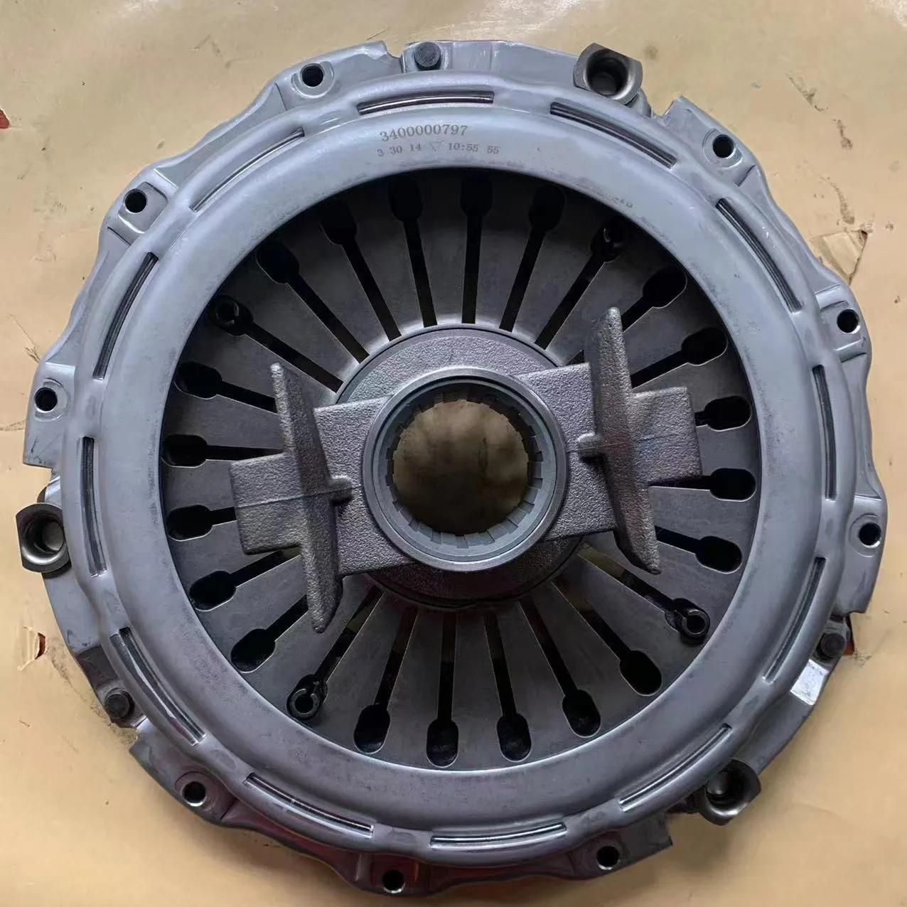 Chinese Car Clutch Disc Clutch Cover wholesale Clutch Disc Plate