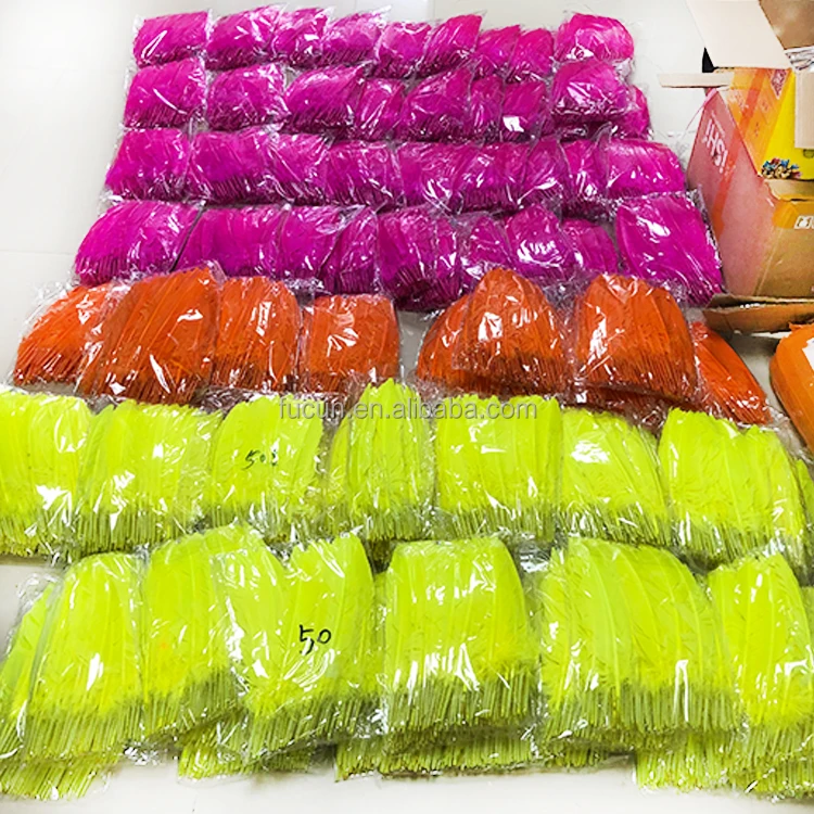 Most popular carnival feather craft accessories supply turkey quill for carnival costume sample based customized