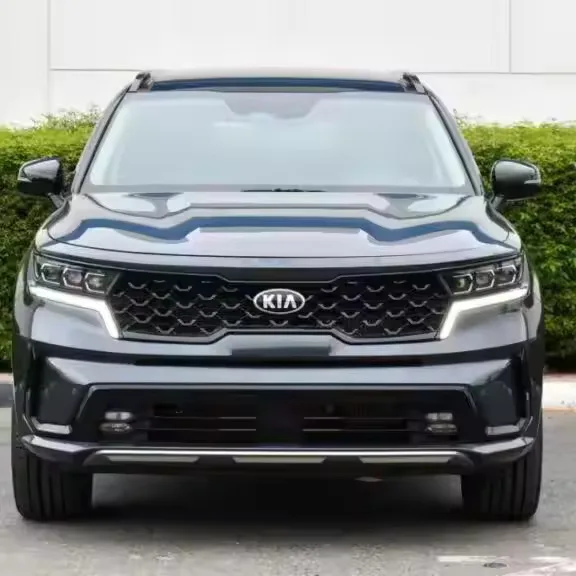 Good Clean Used Kia Sorento V4 AWD 7 Seats 2023 Gray Color cars Ready to go