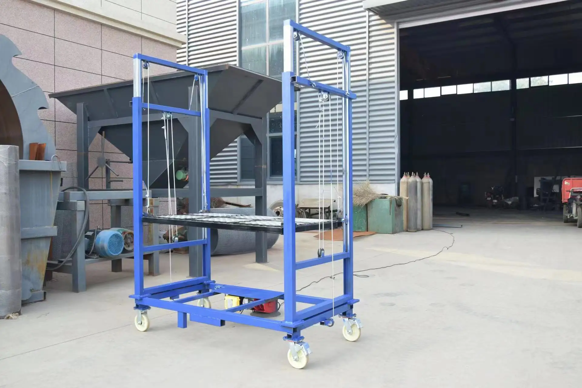 wendy Hot sale 200-500 kg portable electric lifting scaffolding electric lift platform electric scaffold lift