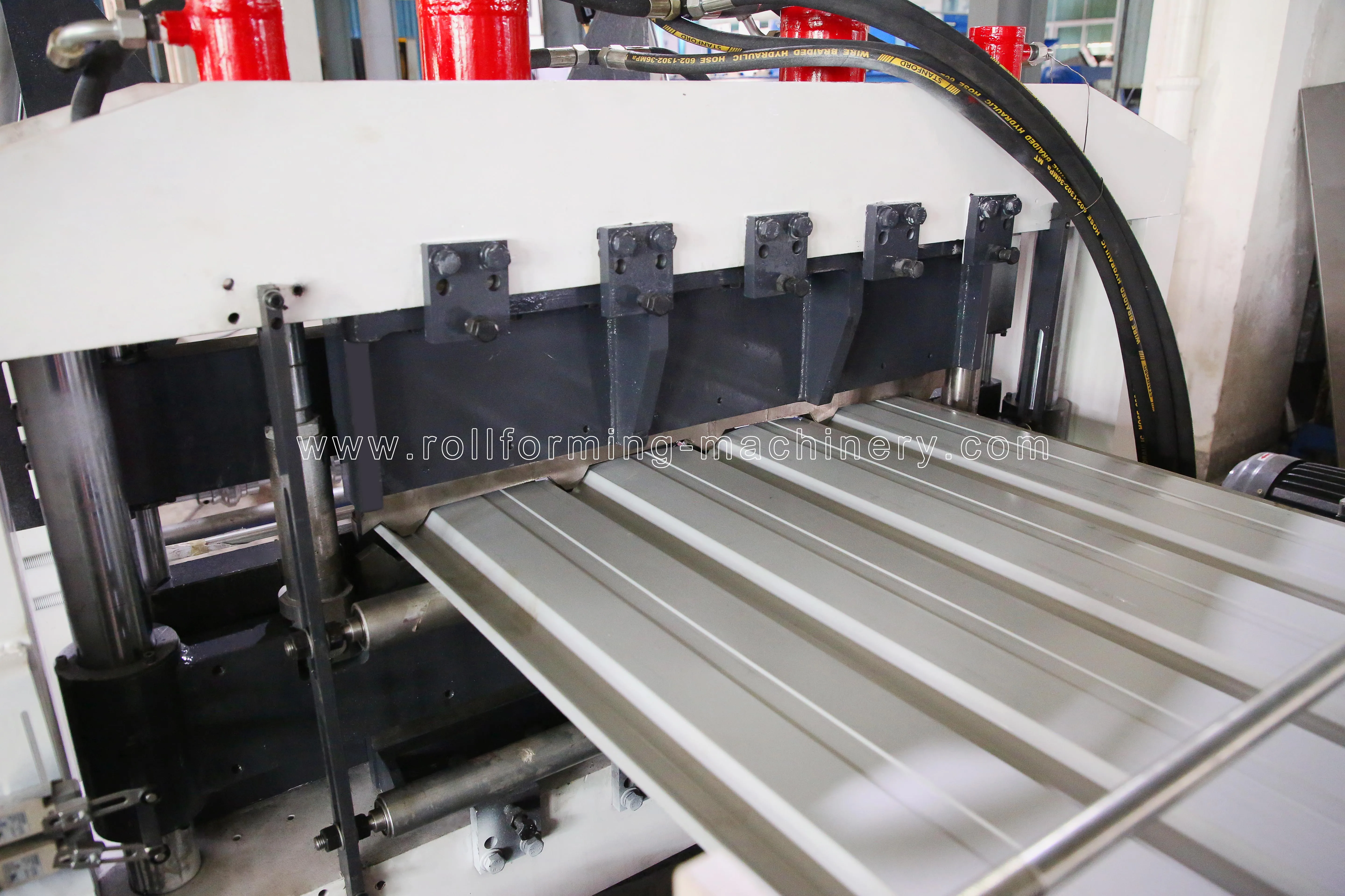 Colorful Corrugated Sheet Making Double Layer Roll Forming Form Metal Roof Machine